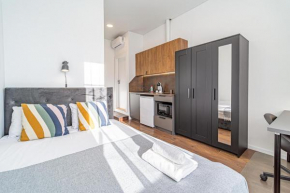 Uptown studio Nr 7 with parking & AC